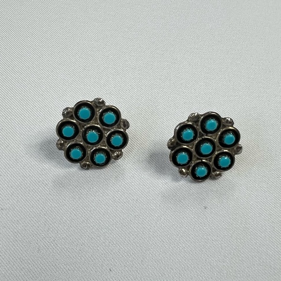 Vintage Old Pawn Zuni Turquoise Earrings - Picture 3 of 7